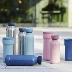 Mepal Insulated Bottle Ellipse 900 Ml / 30.4 Oz - Nordic Denim -Stokke Store 22 b4236764 2c6b 45d7 80f9 cedec9fee311