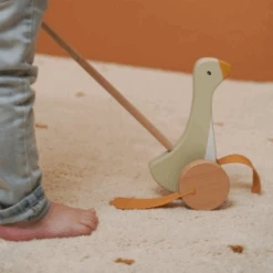Little Dutch Push-along Little Goose -Stokke Store 23 5f671716 28c1 4aba 990f 99a363454e5d