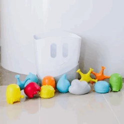 Ubbi® Bath Gift Set 5 Ubbi® Bath Gift Set -Stokke Store 26 932e1110 cc7a 4a90 b80a 2c95b81c1c7b