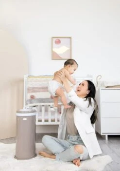 Ubbi® Diaper Pail - Taupe 8 Ubbi® Diaper Pail - Taupe -Stokke Store 41u1NpCeg5L