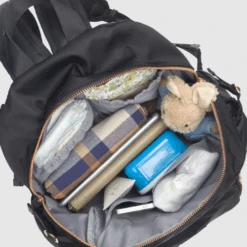 Storksak Hero Quilt Backpack - Black 14 Storksak Hero Quilt Backpack - Black -Stokke Store 4 aacc0818 7e9b 4035 8f56 b0fd903f276a