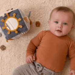 Little Dutch Activity Cube Sailors Bay -Stokke Store 73 b41b1de0 f719 4b95 a5ee cfe1c65992fd