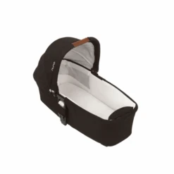 Nuna Mixx™ Carry Cot Caviar -Stokke Store 89 cfb6d215 eac0 4775 a143 296d08f81c64