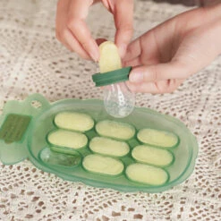 Haakaa Flower Fresh Food Feeder & Cover Set -Stokke Store BHK147 14 1500x 66b88602 f3a4 4132 96f7 b841e769edd6