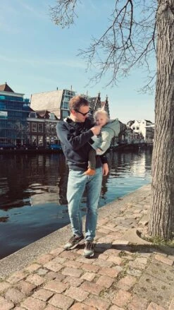 Toddler Carrier Denim Stripe 7 Toddler Carrier Denim Stripe -Stokke Store IMG 5405 1100x a0858021 b266 4aa6 b11d 19caa81d79fc