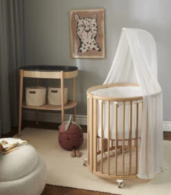 Stokke® Sleepi™ Drape Rod V3 Natural 5 Stokke® Sleepi™ Drape Rod V3 Natural -Stokke Store SleepiMini Natural 220419 0017 EDGE eCom