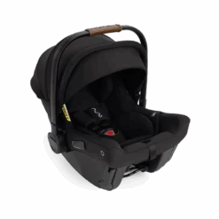 Nuna Pipa™ Urbn Caviar