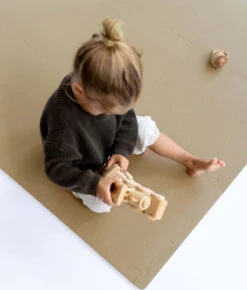 Classic Playmats Sandstone -Stokke Store toddlekindtulumHR lilibreton 03492 9cb061bf b4a2 42c6 bf16 b7142b140c48